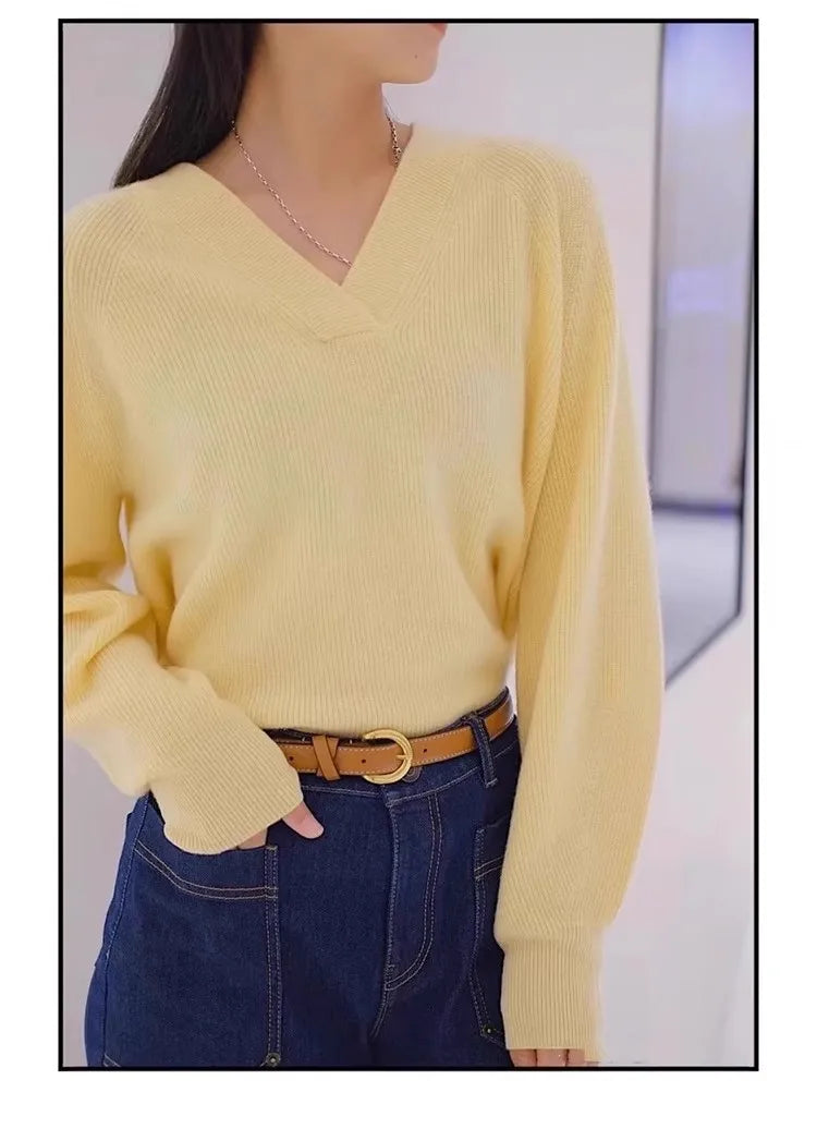 V-neck pure cashmere sweater women autumn and winter loose and versatile knitted sweater short wool base layer