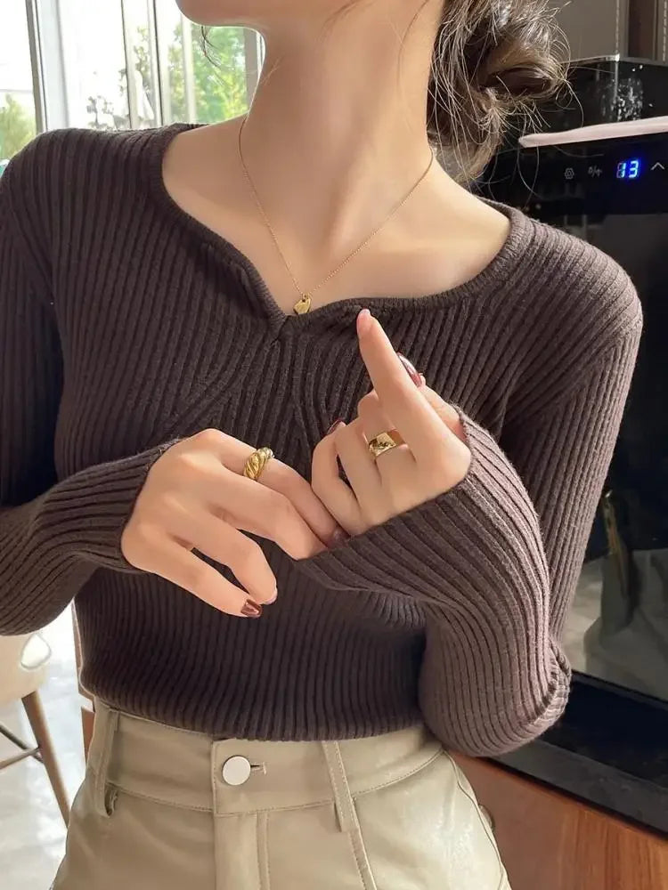 Women's Sweetheart Neck Fitted Rib Sweater Casual Knit Layer
