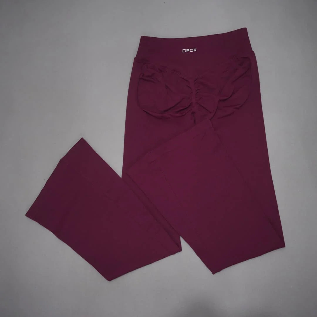 Women's Scrunch Flared Leggings For Workout Outfits And Layering