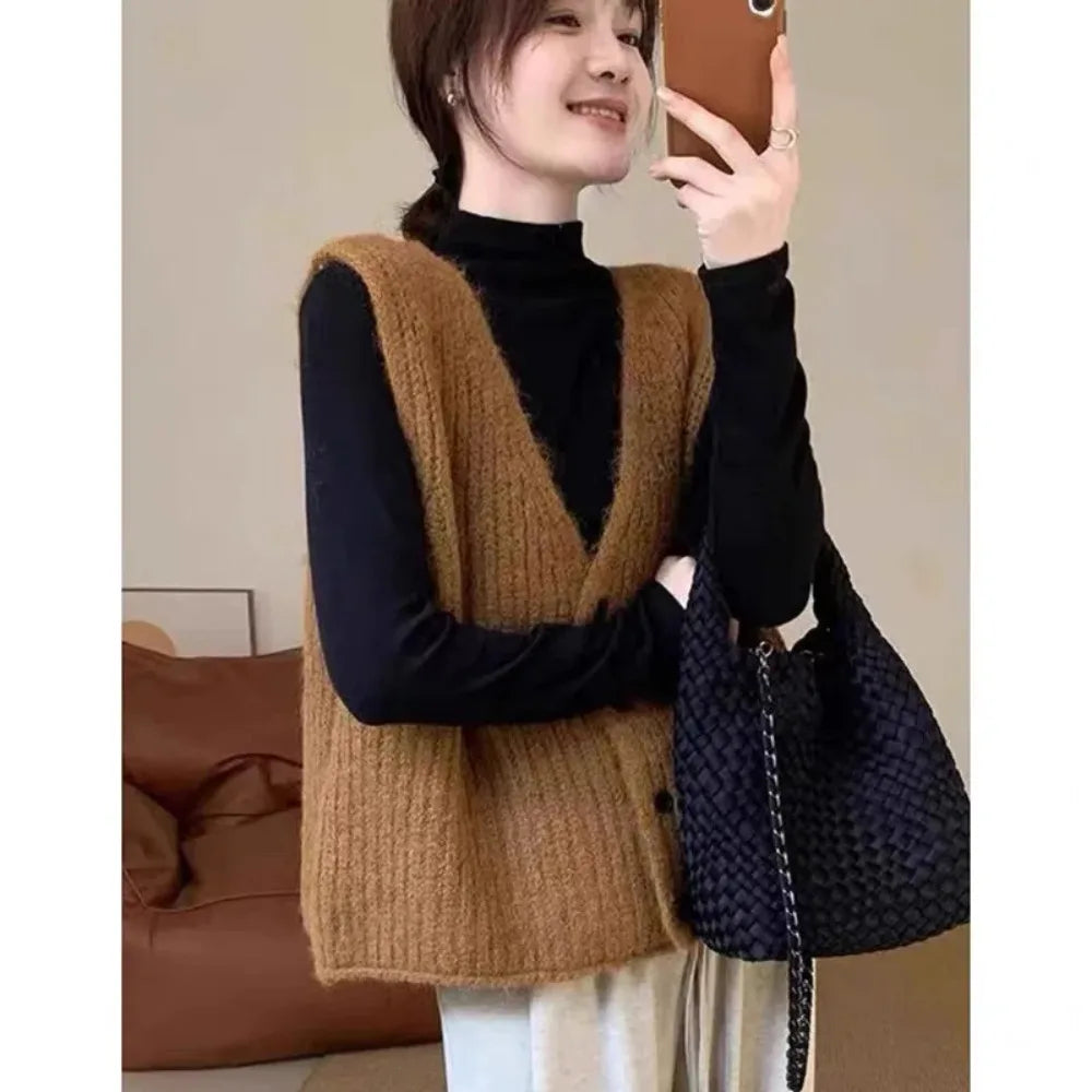 Women's Sleeveless Knit Button Front Vest Casual Knit Layer