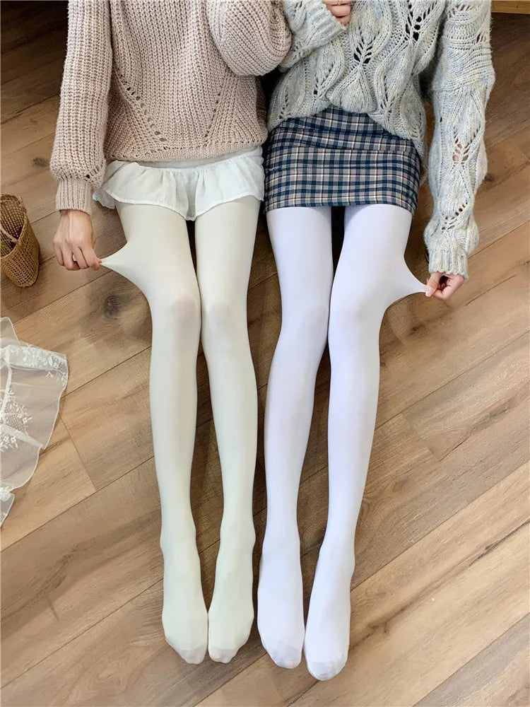 White Sheer Pantyhose with Full Leg Footed Shape