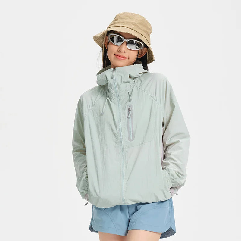 Women's Lightweight Hooded Hiking Jacket for Outdoor Layering