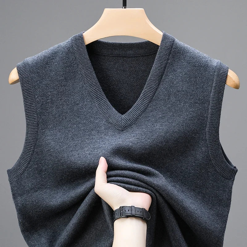 Men's V Neck Sleeveless Knit Vest
