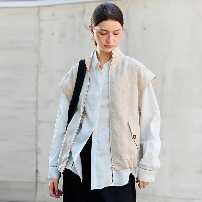 Women's Linen Sleeveless Collared Zip-Up Vest with Pockets for Casual Layered Outfits