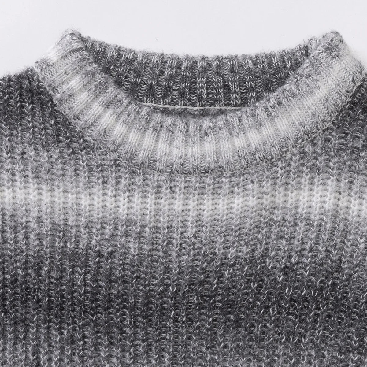 Men's Gradient Stripe Crew Neck Knit Sweater