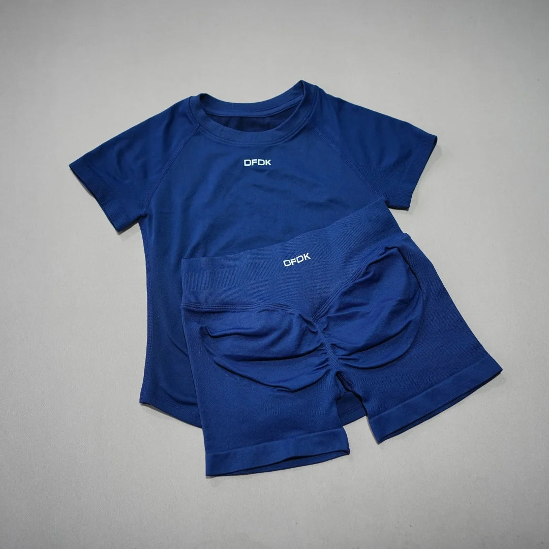 Women's Cropped Tee And Shorts Yoga Set For Workout Outfits