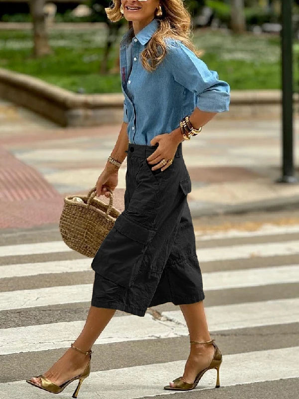 Women's Wide Leg Cropped Cargo Pants with Button Waist and Pockets