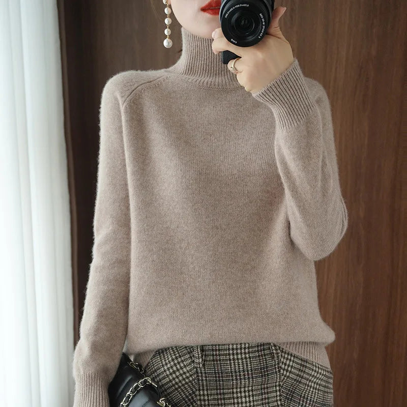 Women's Solid Turtleneck Long-Sleeve Knit Sweater