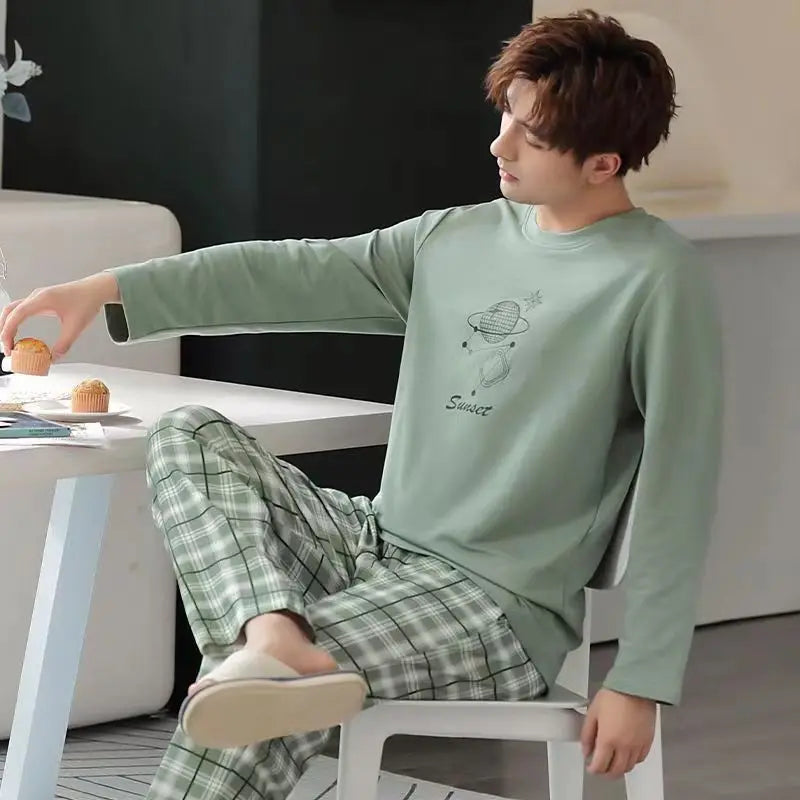 Men's Graphic Long Sleeve Crew Neck Top and Pants Pajama Set