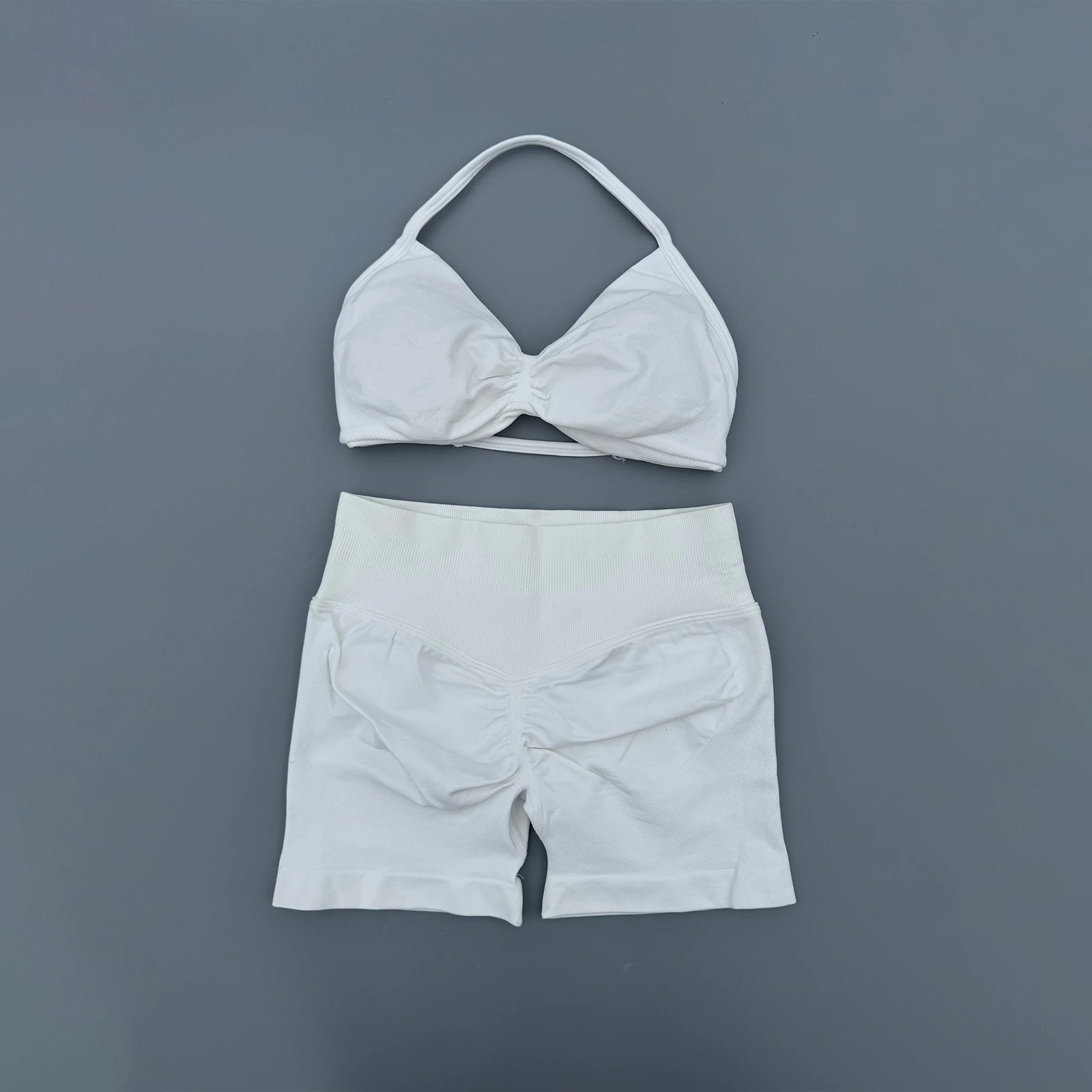 Women's Twist Front Bra And Shorts Yoga Set