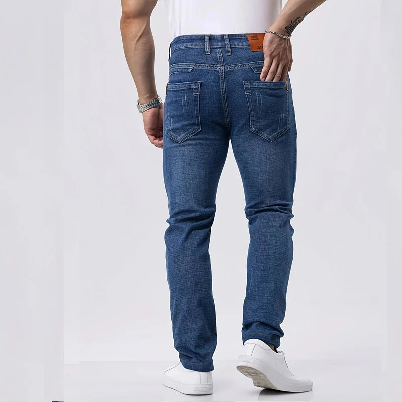 Men's Straight Leg Denim Jeans for Casual Everyday Wear