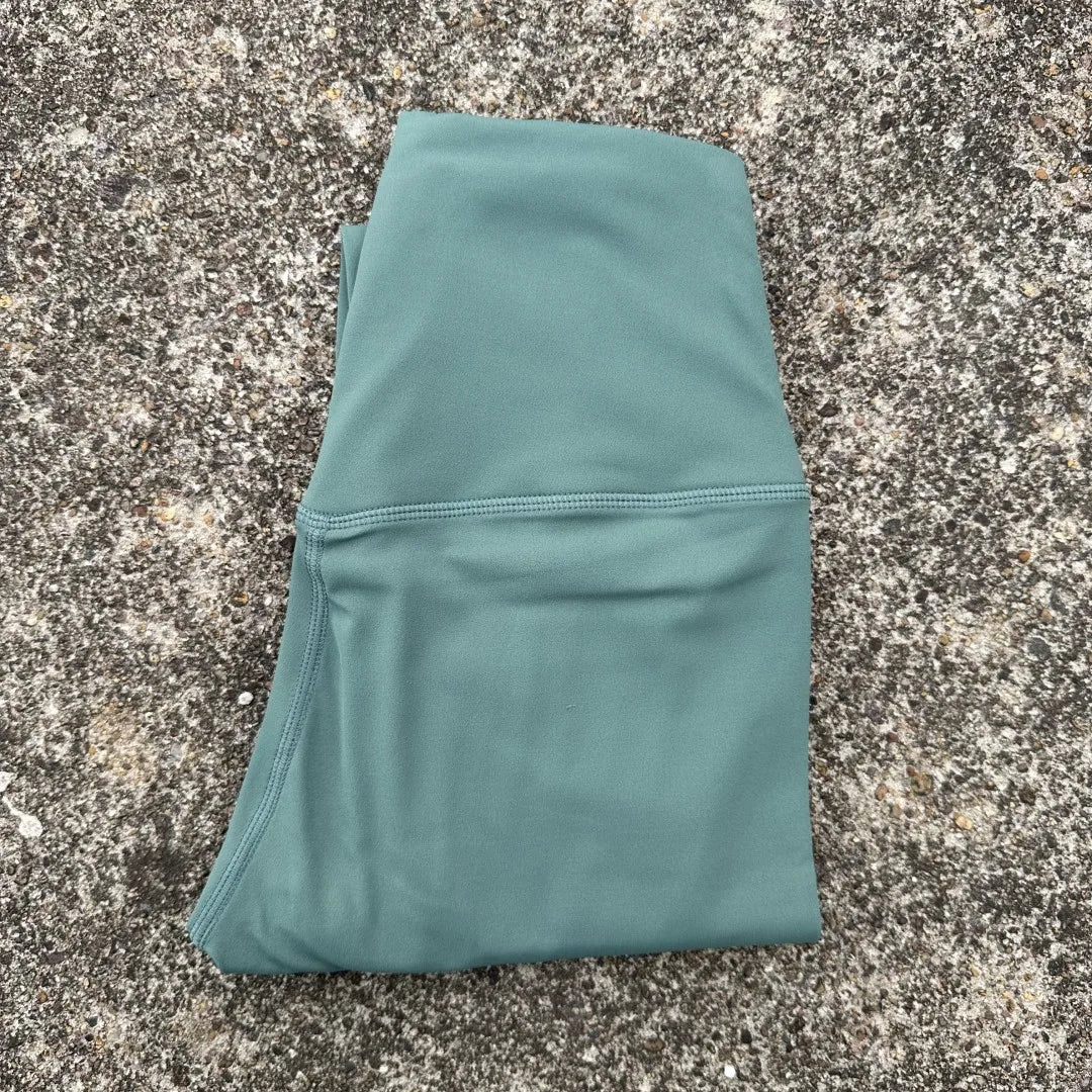 Women's Back Pocket Full Length Leggings For Workout Outfits