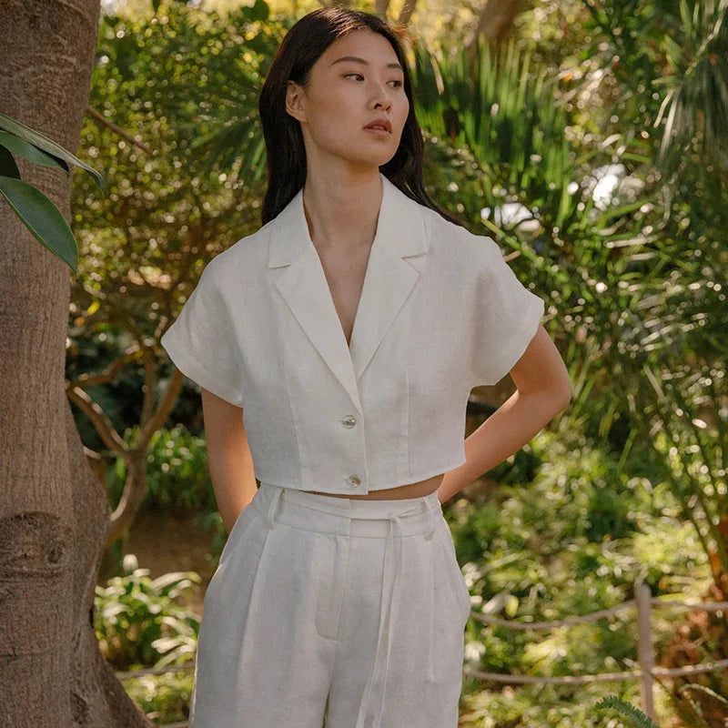 Women's Linen Notched-Collar Short-Sleeve Button-Up Cropped Shirt for Casual Summer Everyday Outfits
