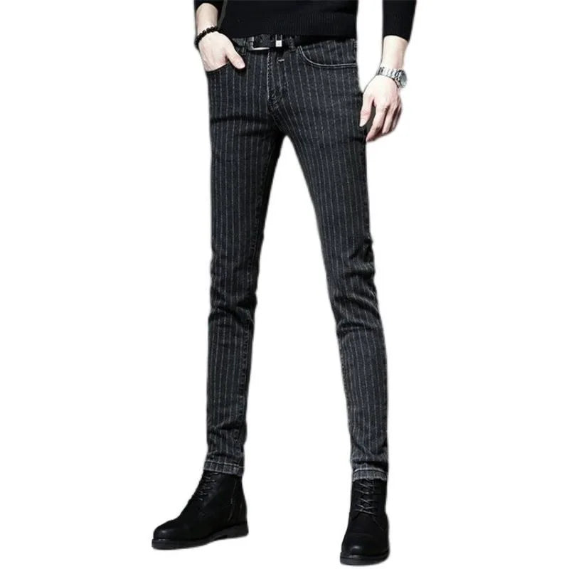 Men's Slim Fit Denim Jeans for Casual Everyday Wear