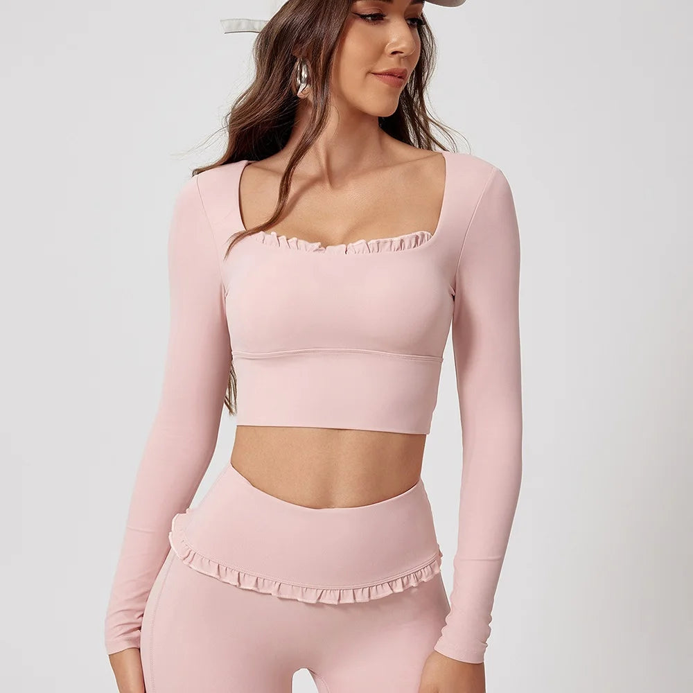 Women's Scalloped Square-Neck Long-Sleeve Workout Crop Top