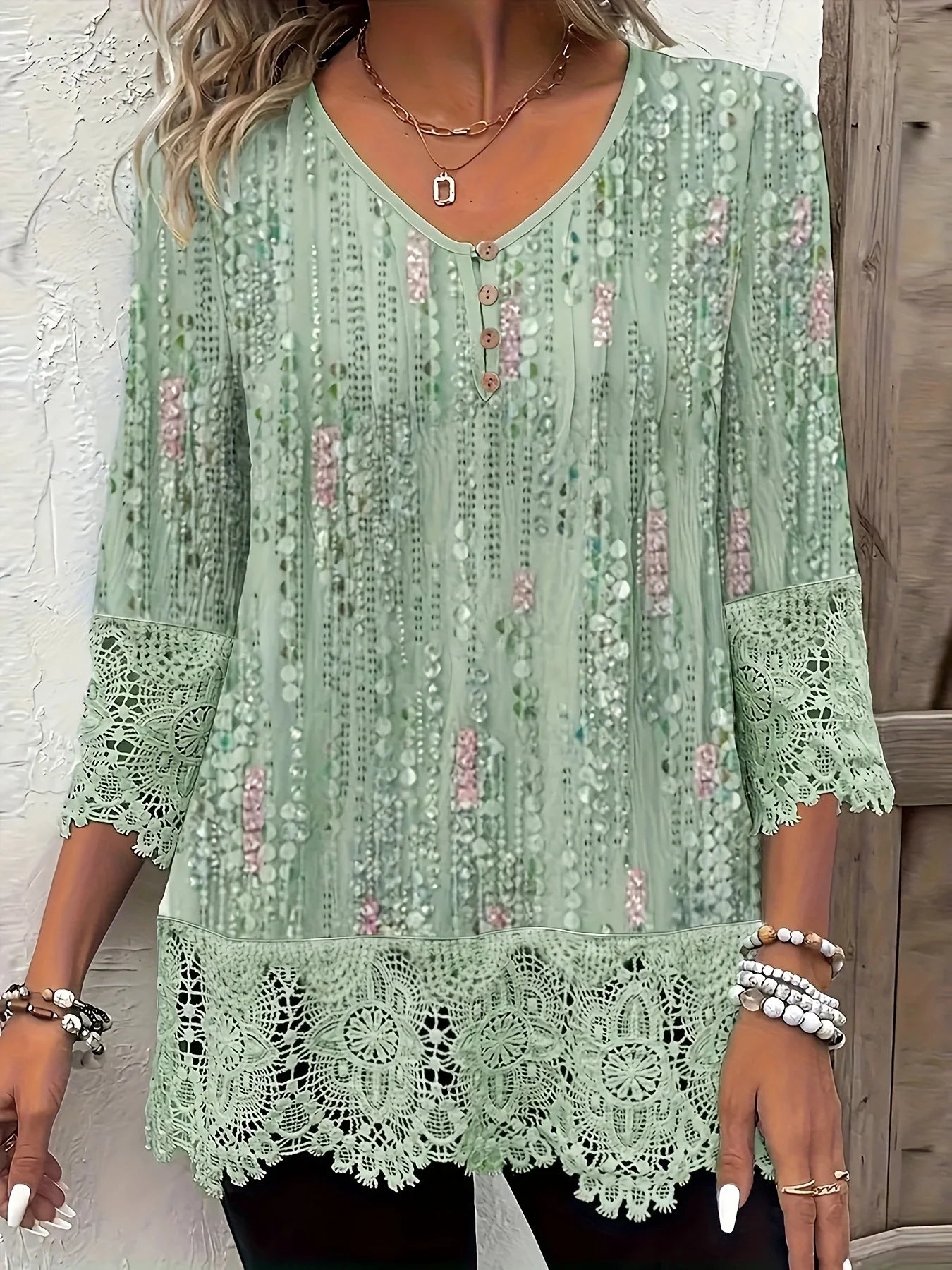 Women's Lace Trim Printed Three Quarter Sleeve Blouse