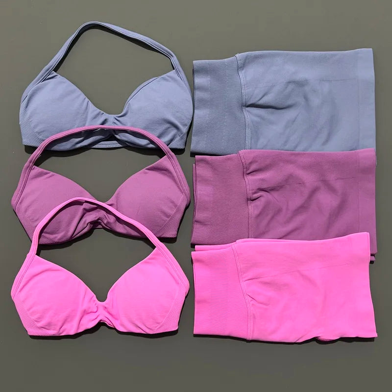 Women's Twist Front Bra And Shorts Yoga Set