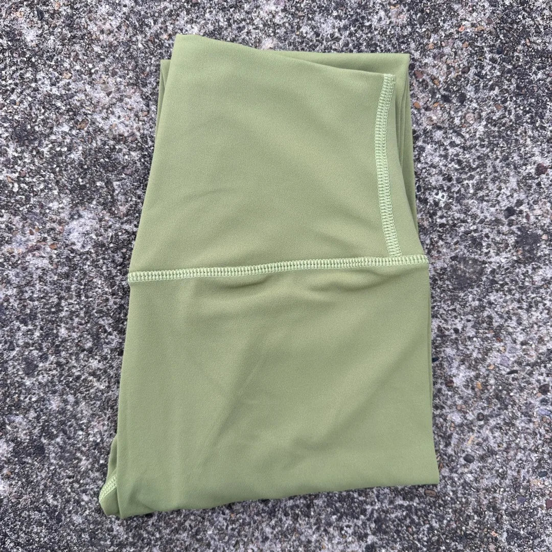 Women's Back Pocket Full Length Leggings For Workout Outfits