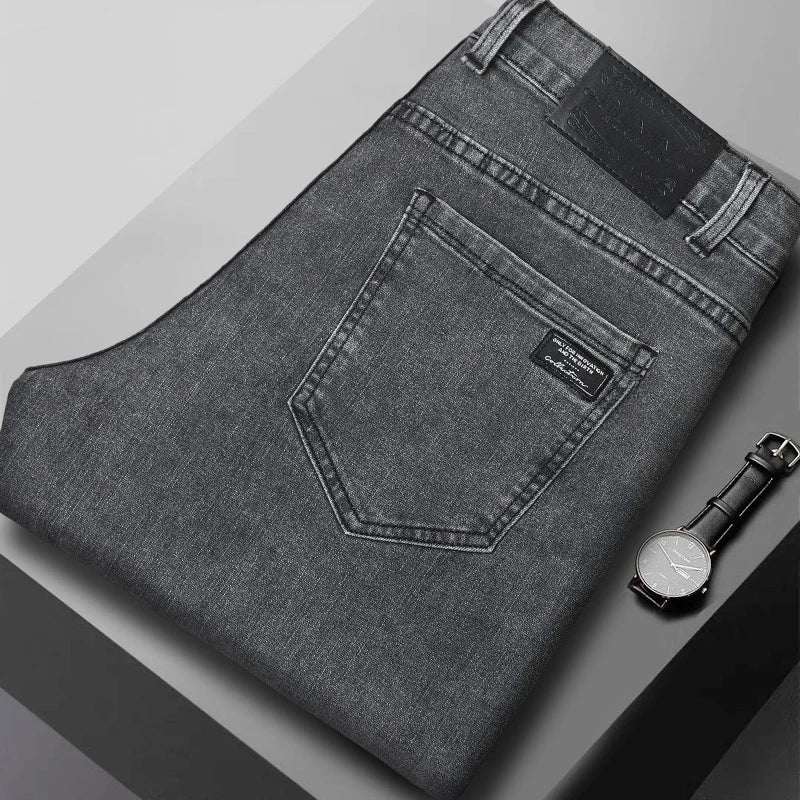 Men's Straight Leg Denim Jeans for Casual Everyday Wear