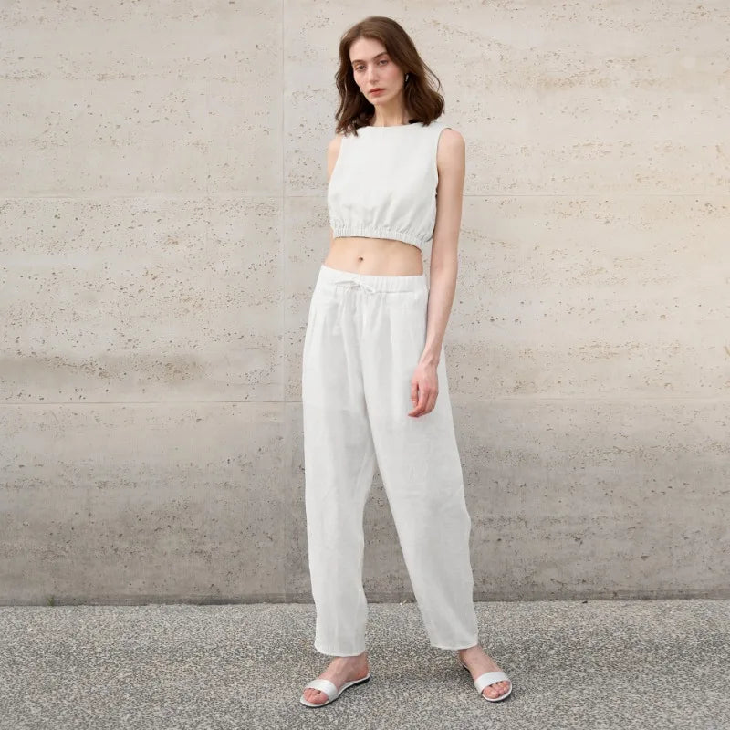 Women's Linen-Viscose Sleeveless Cropped Tank Top with Gathered Hem for Casual Outfits