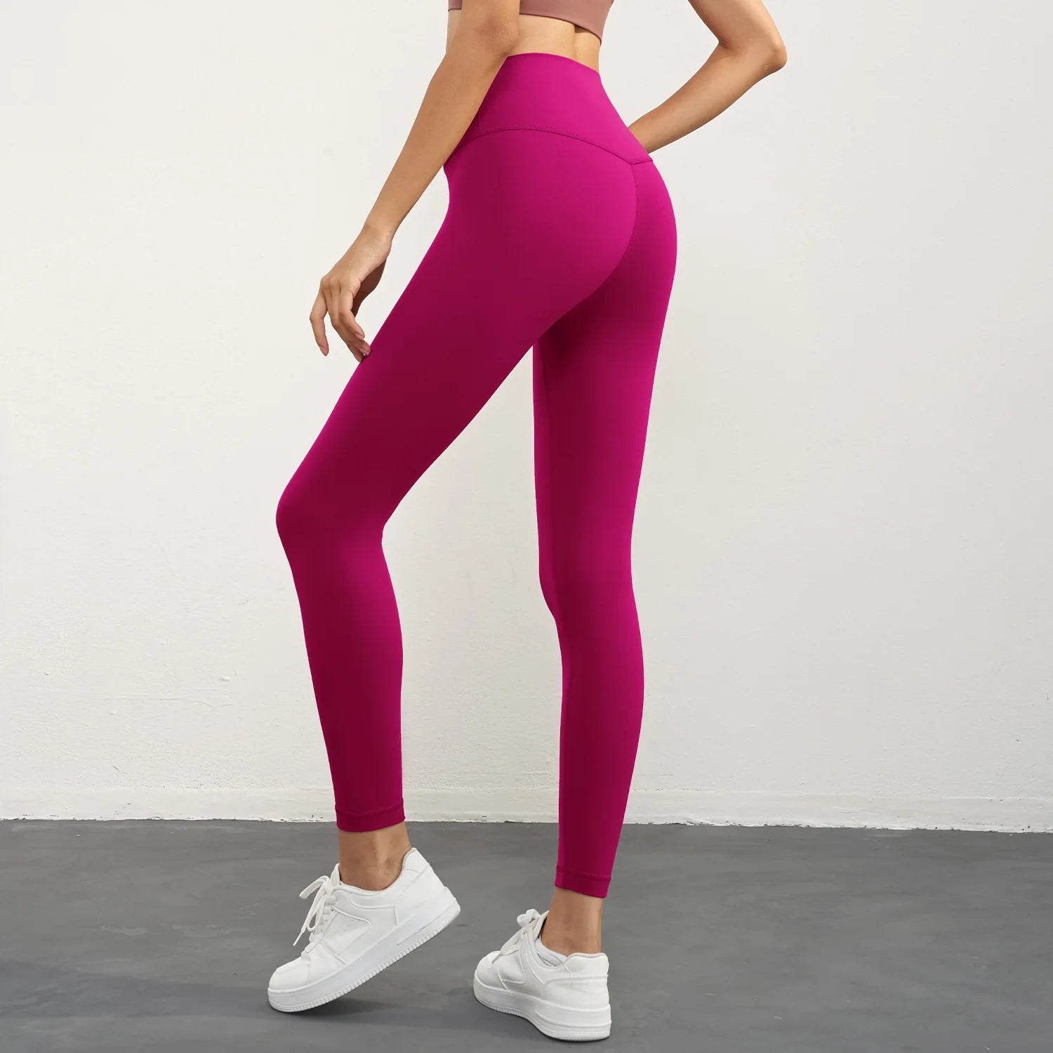 Women's Back Pocket Capri Leggings For Workout Outfits