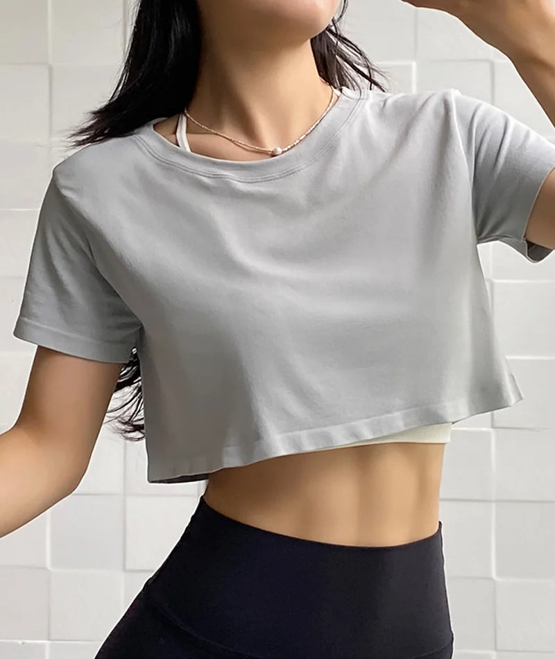 Women's Crewneck Short-Sleeve Workout Crop Top
