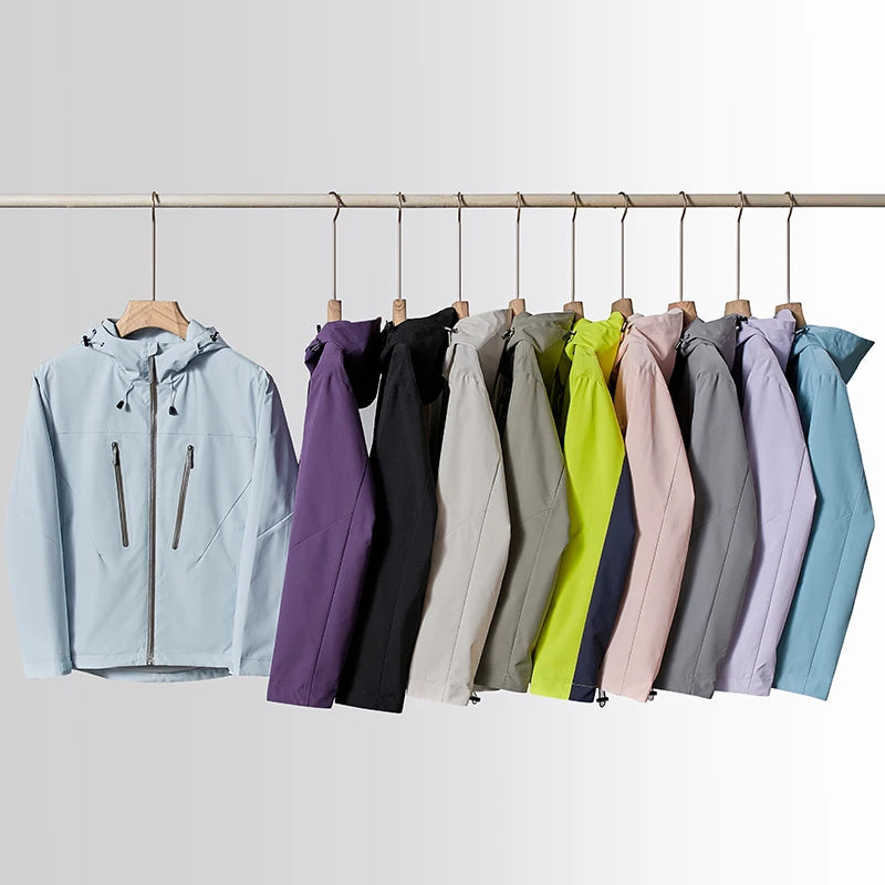 Hooded Long Sleeve Full Zip Outdoor Hiking Jacket with Pockets