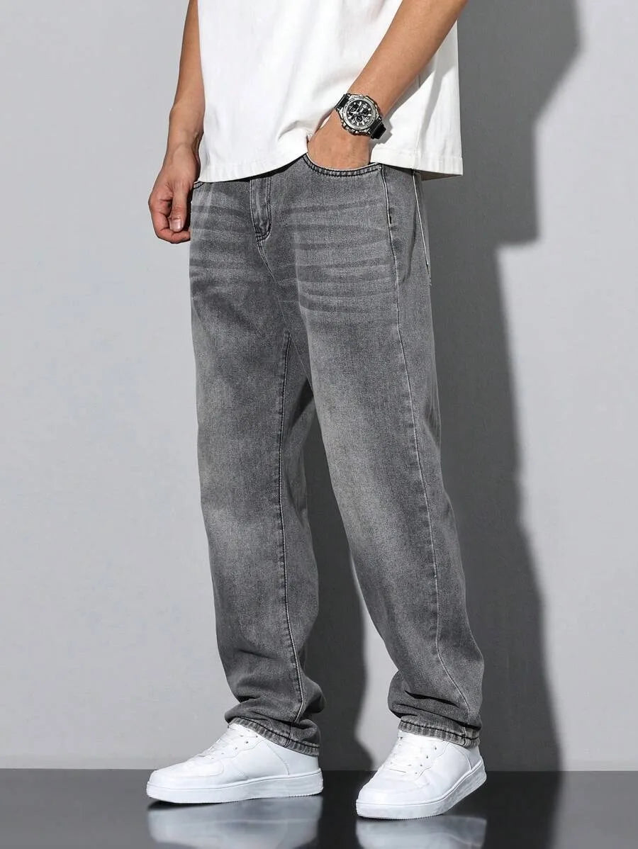 Men's Slim Fit Denim Jeans for Casual Everyday Wear