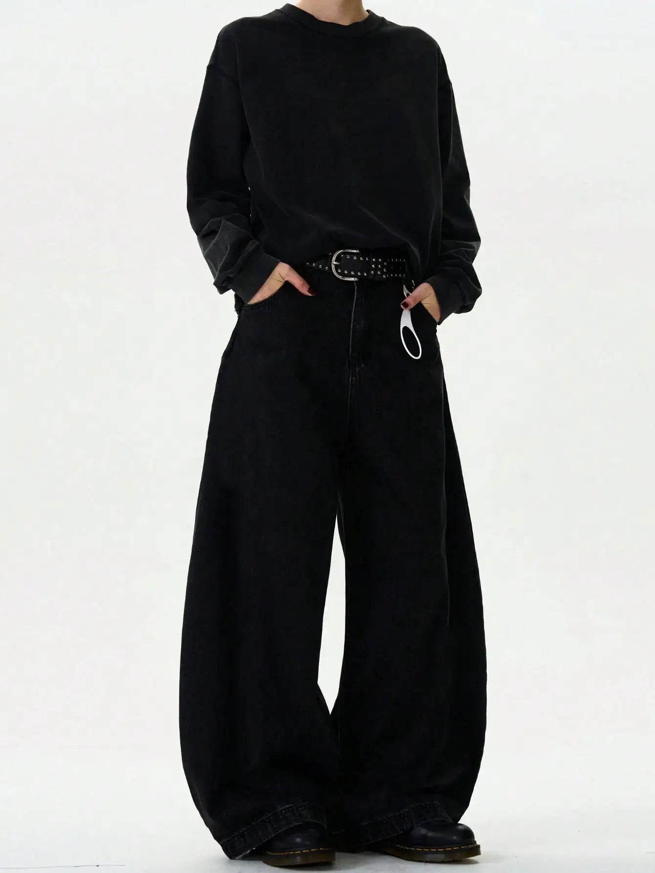 Men's Wide Leg Denim Jeans for Casual Everyday Wear