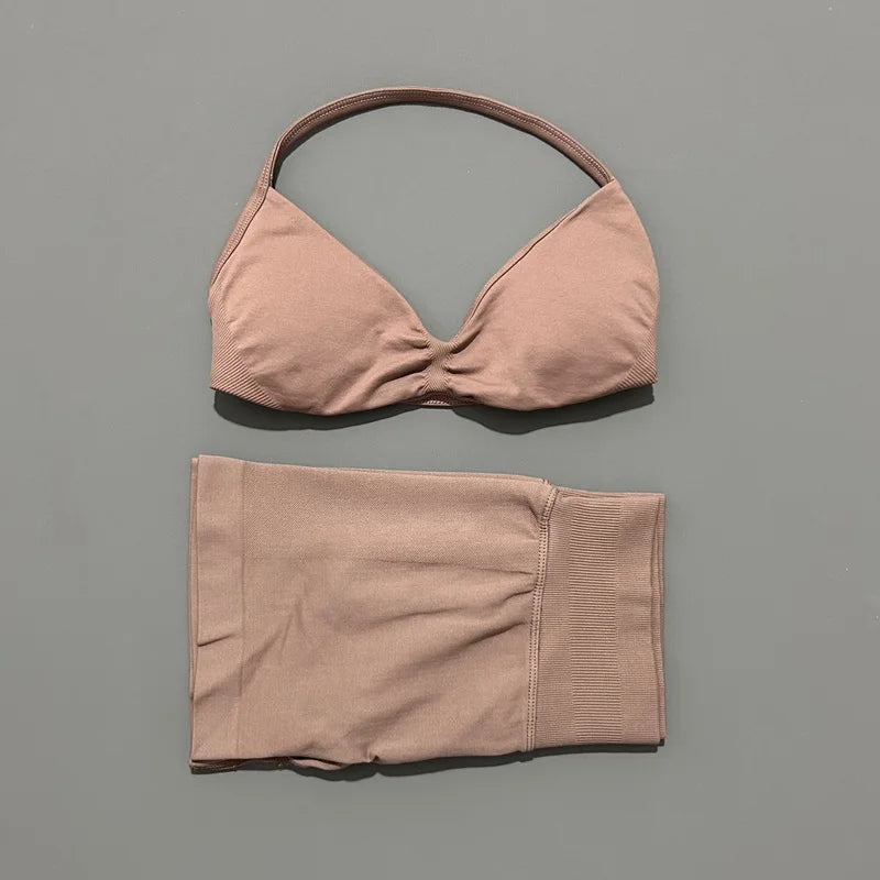 Women's Twist Front Bra And Shorts Yoga Set