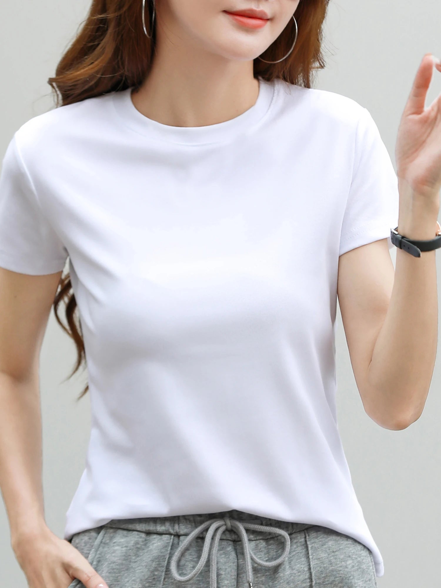 Women's Cotton Jersey Solid Short-Sleeve Crewneck Regular-Fit T-Shirt for Casual Everyday Outfits