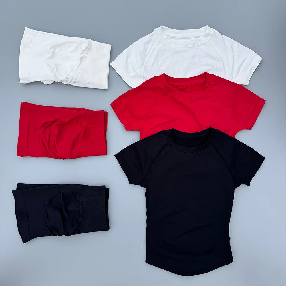 Women's Tee And Shorts Yoga Set For Workout Outfits