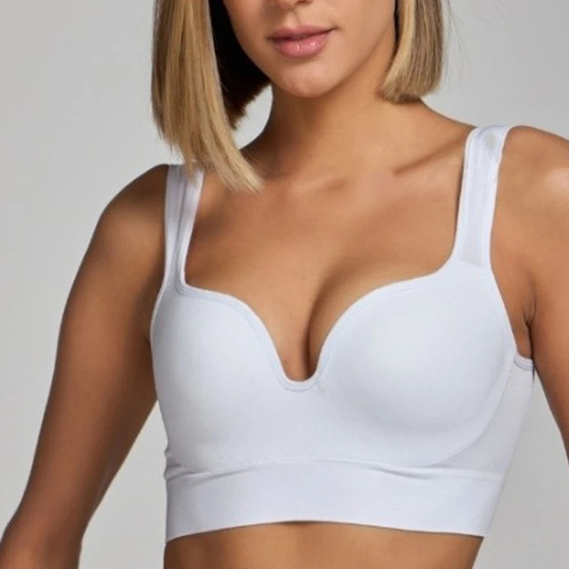 Women's Scoop Neck Wide Strap Sports Bra