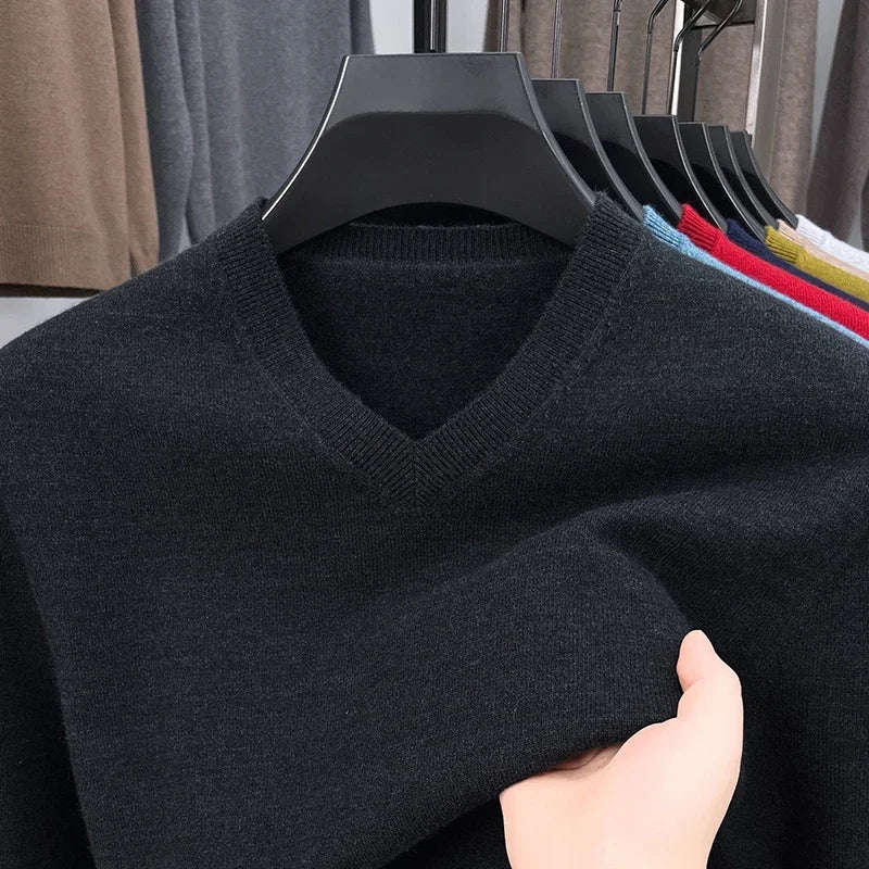 Men's V Neck Long Sleeve Knit Sweater