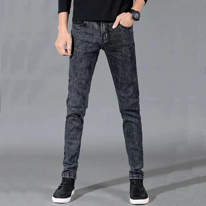 Men's Slim Fit Denim Jeans for Casual Everyday Wear
