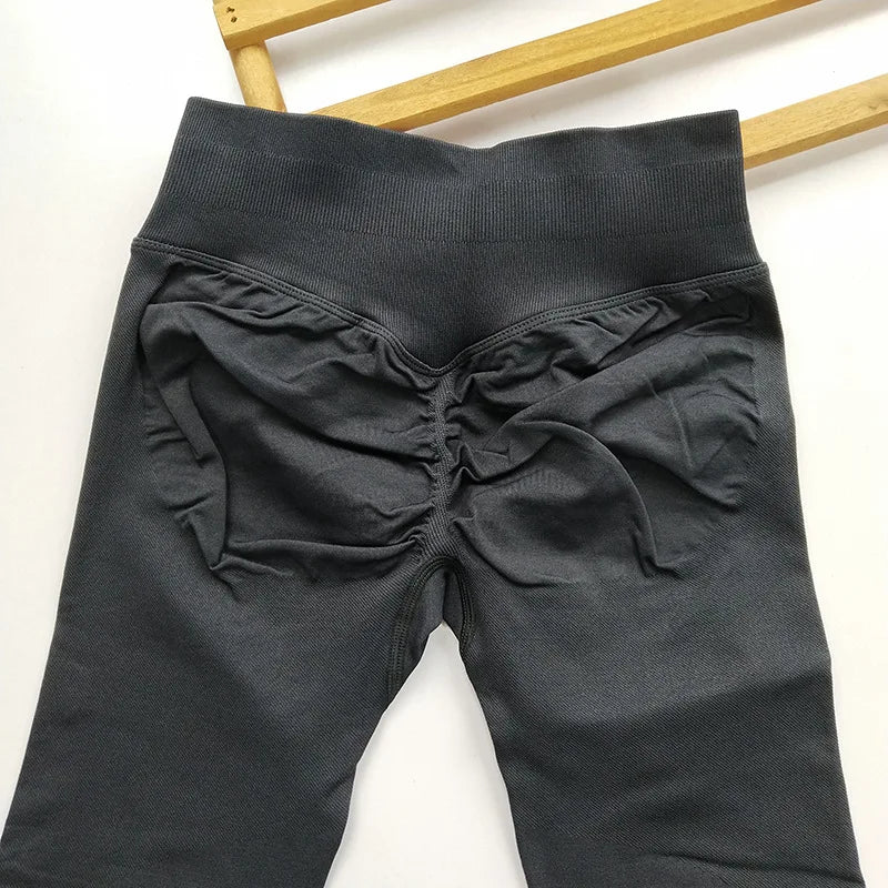Women's Scrunch Capri Leggings For Workout Outfits And Layering
