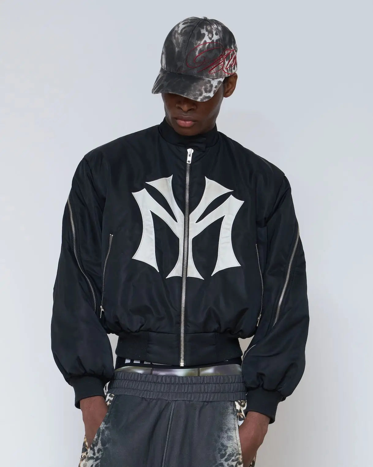 Long Sleeve Casual Front Closure Streetwear Jacket for Layering