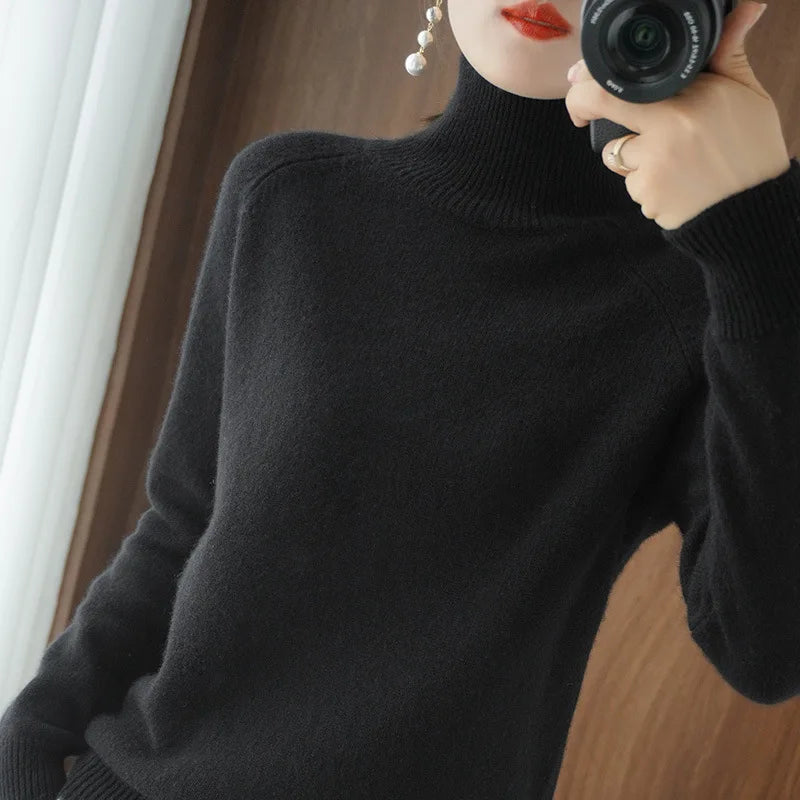 Women's Solid Turtleneck Long-Sleeve Knit Sweater