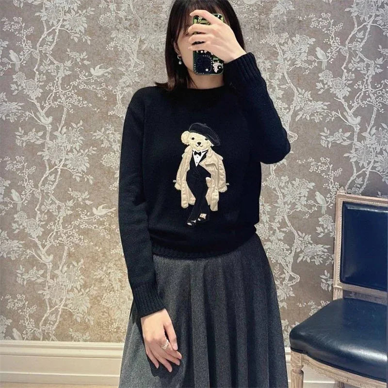 Women's Teddy Bear Graphic Crew Neck Sweater Casual Knit Layer
