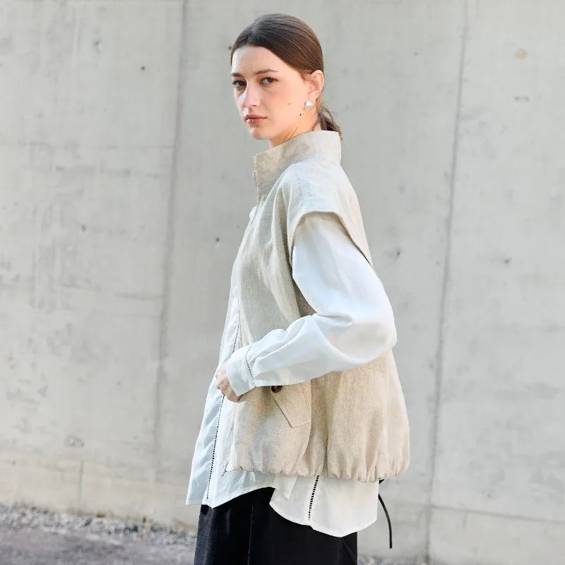Women's Linen Sleeveless Collared Zip-Up Vest with Pockets for Casual Layered Outfits