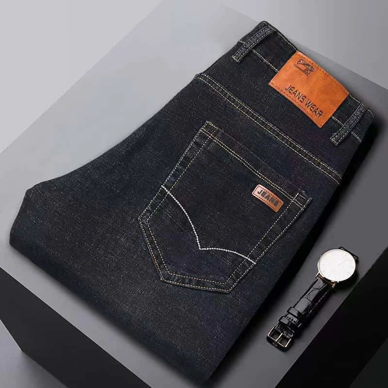 Men's Straight Leg Denim Jeans for Casual Everyday Wear