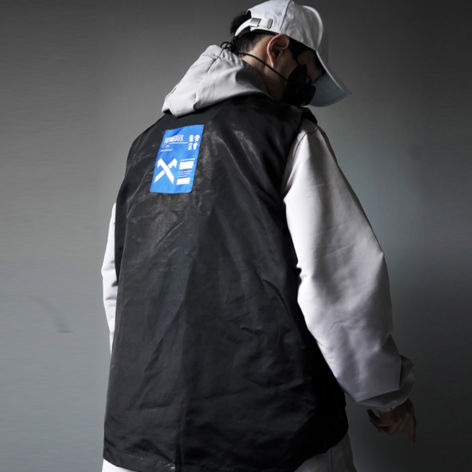 Vintage Letter Embroidered Mens Cargo Vests Streetwear 2019 Hip Hop Sleeveless Tops Harajuku Multi Pockets Coats | Vimost Shop.