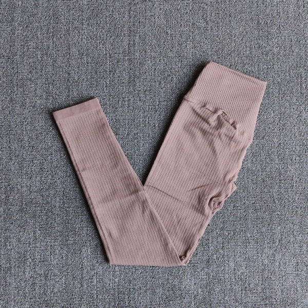 Women's Sportswear Yoga Sets Ribbed Seamless Long Sleeve Workout Clothes for Women High Waist Sports Legging Long Sleeve Top