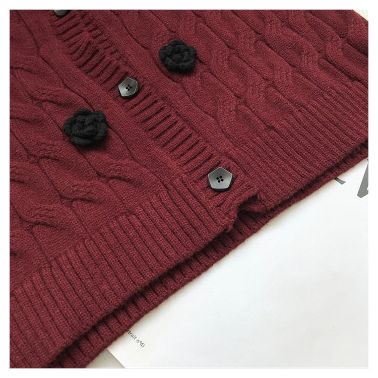 High Quality Women Winter Embroidered Floral Cardigan Sweater Outwear Knit Female Clothes Christmas Luxury