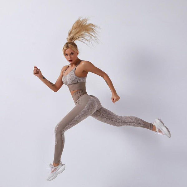 Seamless Snakeskin Patchwork Yoga Suit Gym Fitness Sports Tracksuit Tank Crop Top Hips Lifting Leggings Fashion Outdoor Suit | Vimost Shop.