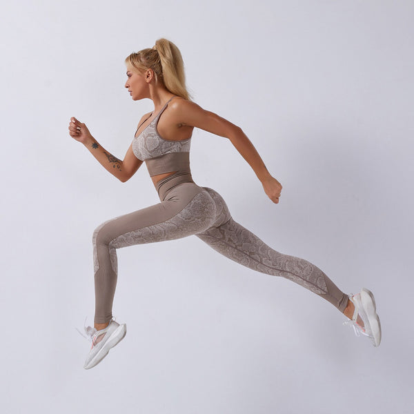 Seamless Snakeskin Patchwork Yoga Suit Gym Fitness Sports Tracksuit Tank Crop Top Hips Lifting Leggings Fashion Outdoor Suit | Vimost Shop.