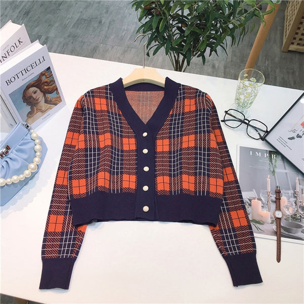 Vintage V-Neck Long Sleeve Women Plaid Sweater Spring Short Knitted Cardigan England Style Chic Tops Ladies Outerwear