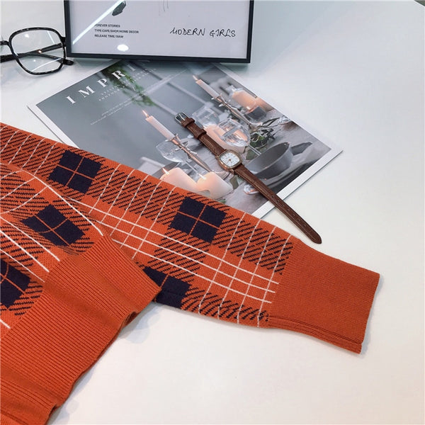 Vintage V-Neck Long Sleeve Women Plaid Sweater Spring Short Knitted Cardigan England Style Chic Tops Ladies Outerwear