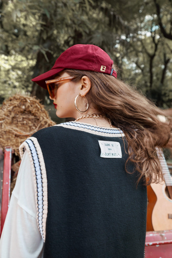 Graphic Applique Chic Casual Women Waistcoat,Autumn Chic Sleeveless Korean Office Ladies Daily Knitted Jackets | Vimost Shop.