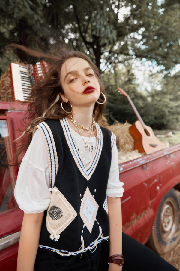 Graphic Applique Chic Casual Women Waistcoat,Autumn Chic Sleeveless Korean Office Ladies Daily Knitted Jackets | Vimost Shop.